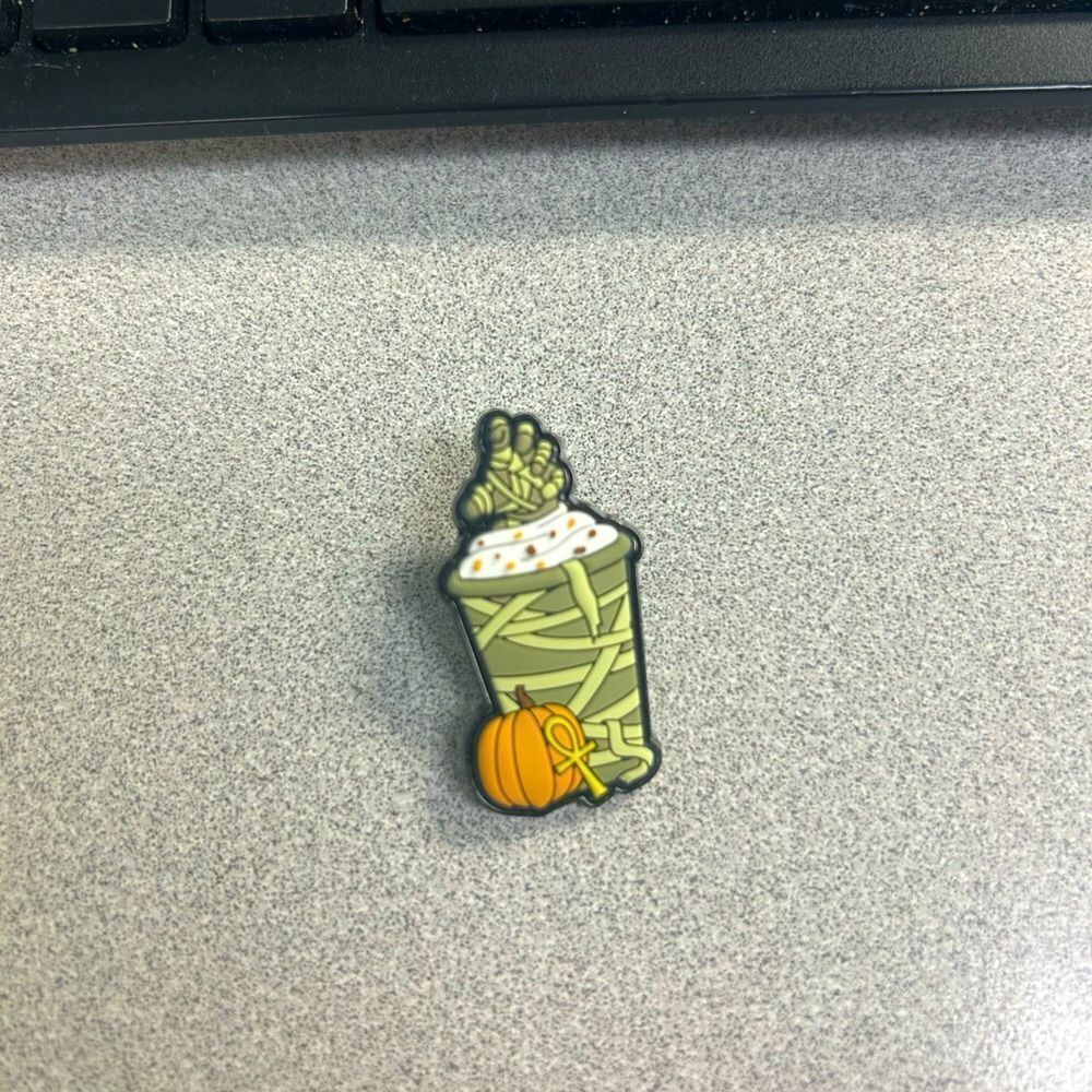 Loungefly Universal Monster Character Blind Box Scented Pin Hot Topic Excl.Mummy